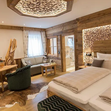 فندق Wellness-hotel Adler 2*