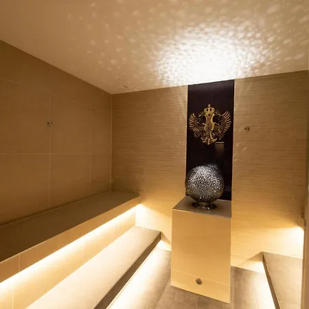 Hotel Wellness-hotel Adler 2*