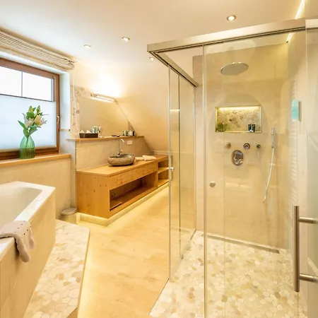 فندق Wellness-hotel Adler