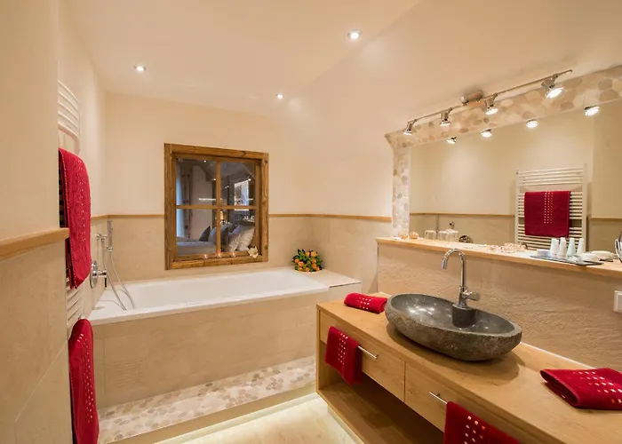 Отель Wellness-hotel Adler 2*
